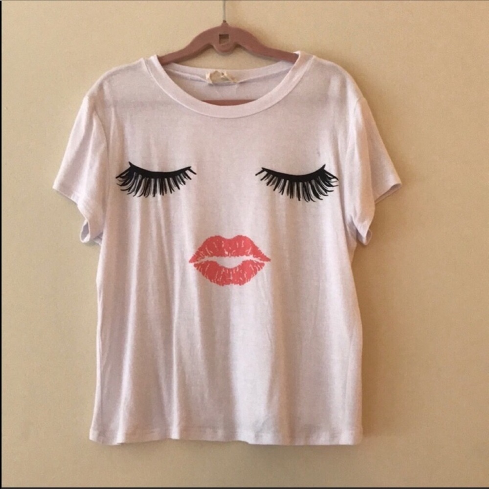 Dirty Laundry eyelash t-shirt